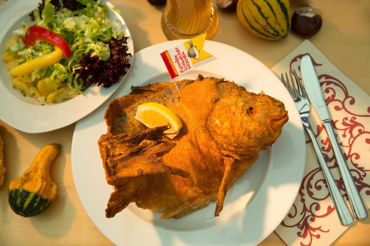 Gasthaus Zur Wolfsschlucht Hotel Sugenheim Ngoại thất bức ảnh