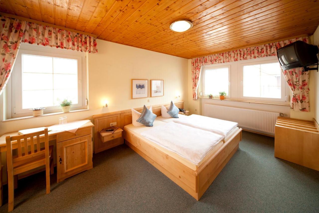 Gasthaus Zur Wolfsschlucht Hotel Sugenheim Ngoại thất bức ảnh